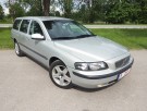 Volvo V70 2.4D 120kW Momentum 09.03`